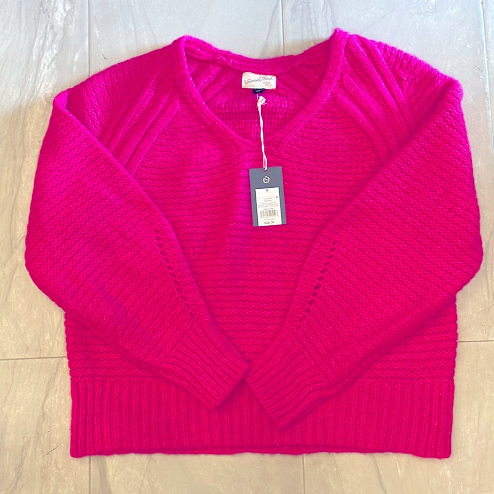 Universal threads sweater